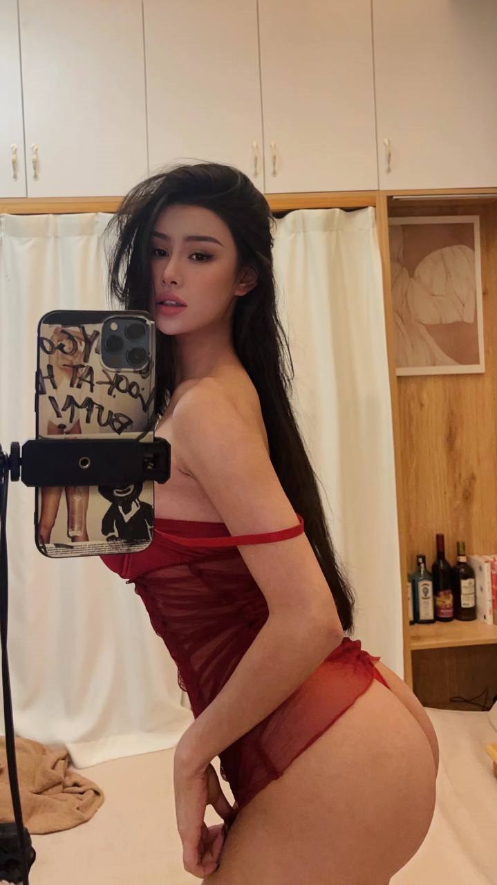 抖音12W粉 #李嘉欣97 微密圈No.002期 吊带红套裙【16P】 - 7