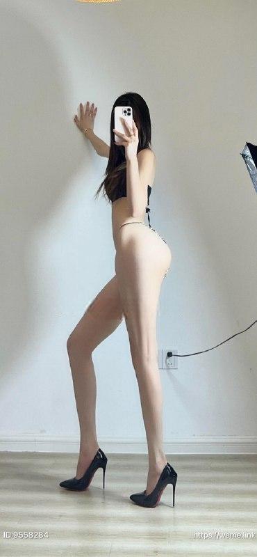 抖音120W粉 #小蒋同学 微密圈NO.052期 高跟大长腿【16P】 - 2